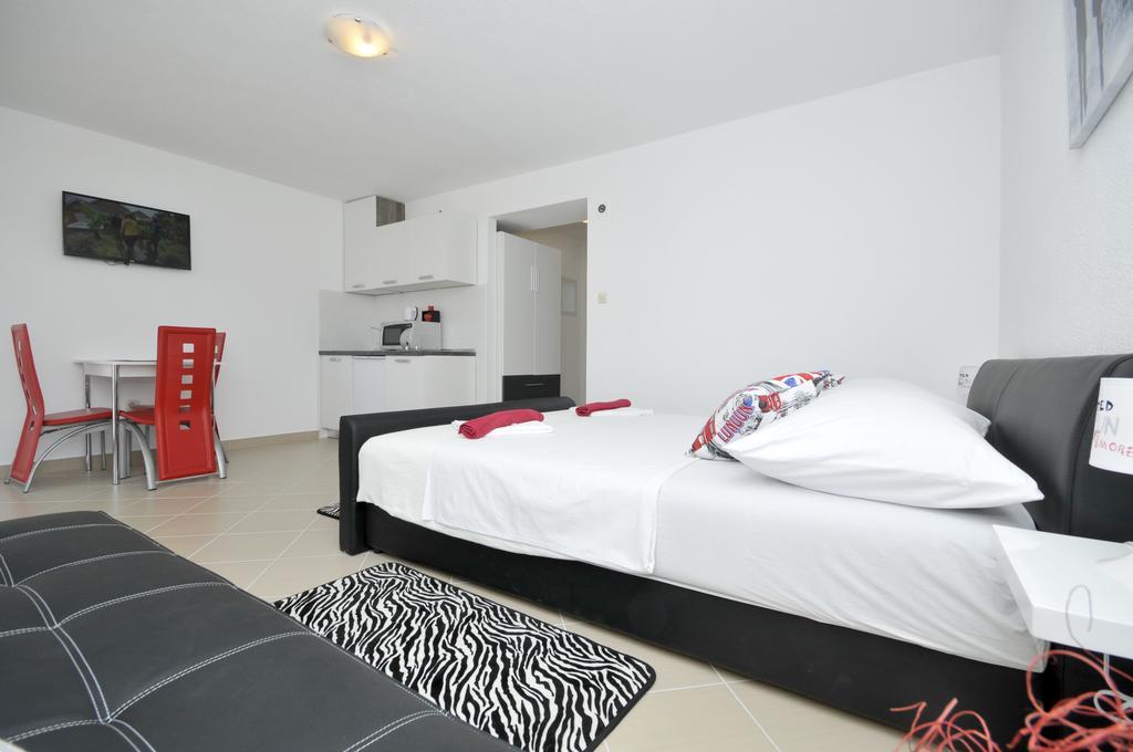 Apartmani Mijatovic Trogir Exterior photo